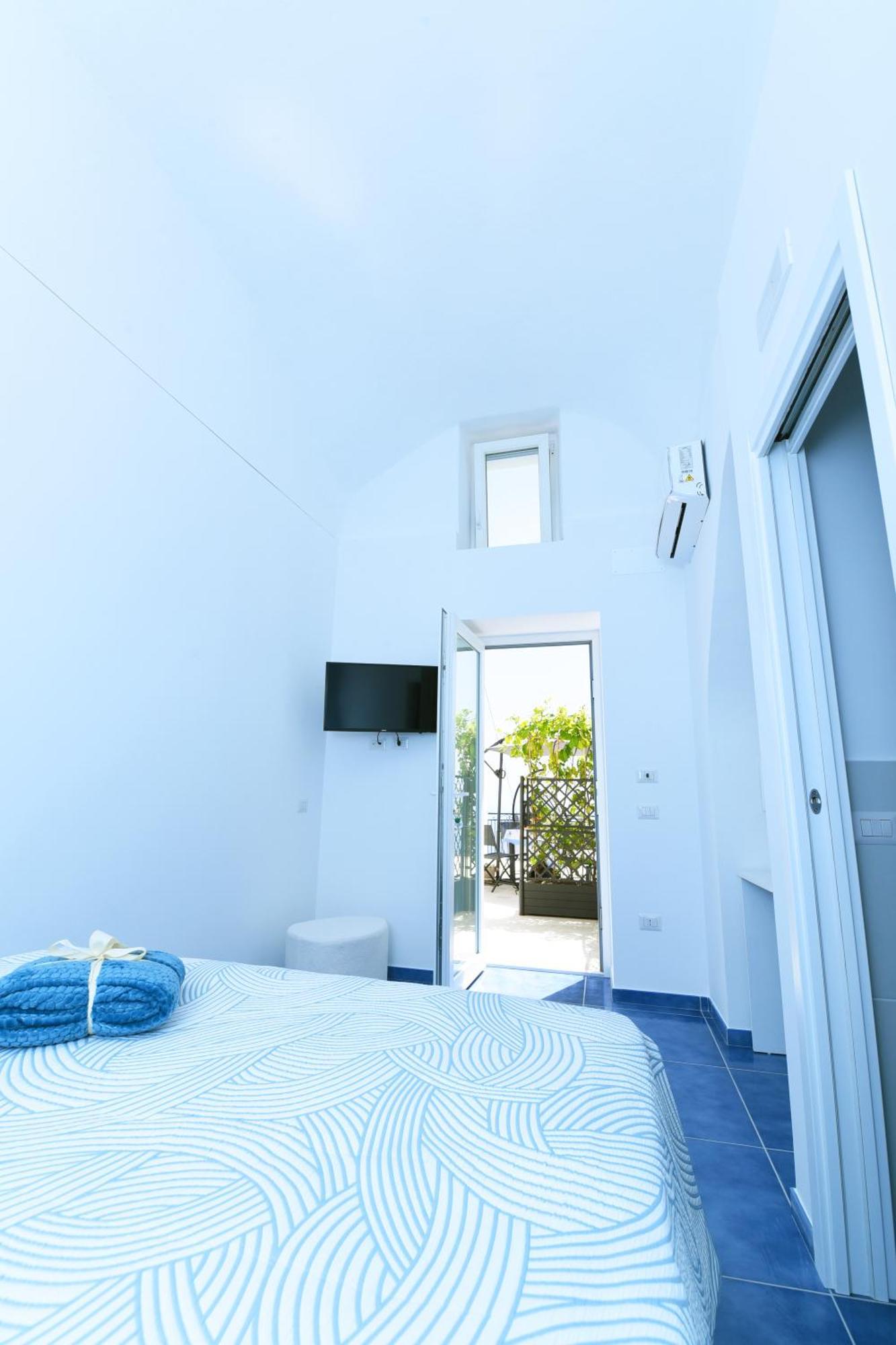 B&B Blue View ฟูโรเร ภายนอก รูปภาพ